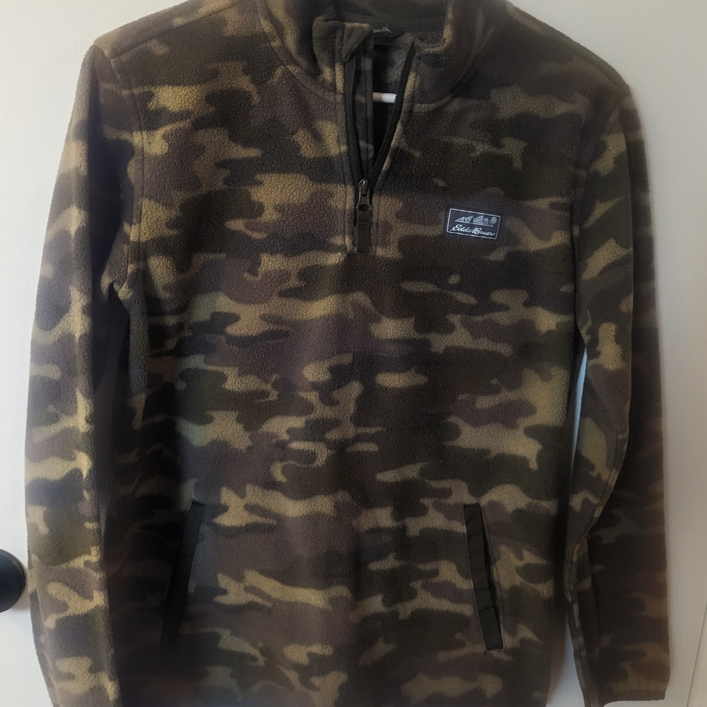 Eddie Bauer Green Camo Fleece Pullover